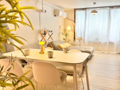 Seocho-dong Apartment | silver happy party