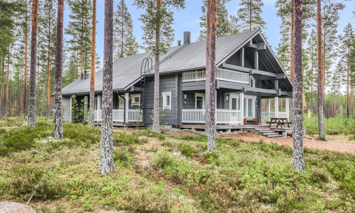 Kannonkoski House | Sinisen tien helmi by Interhome