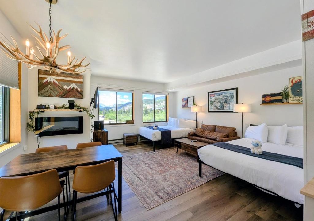 Mountain House Apartment | Slopeside 2732A by SummitCove Lodging in Colorado