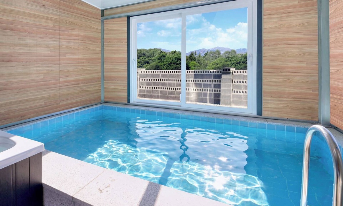 Sokcho House | Sokcho Lasso Pool Villa Pension