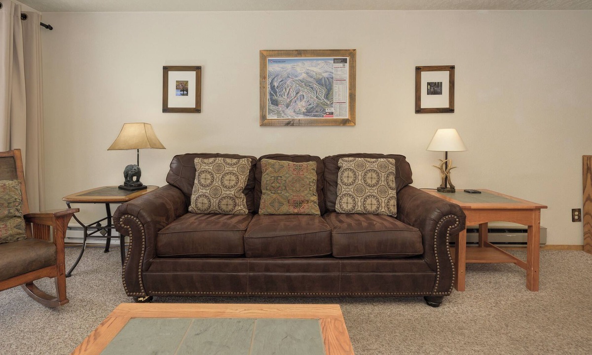 Winter Park Condo | Spacious 2 bedroom remodeled condo, ground floor, private patio