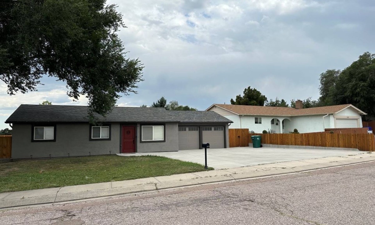Cimarron Hills House | Spacious 3-Bedroom Home with Large Backyard, Near Military Bases
