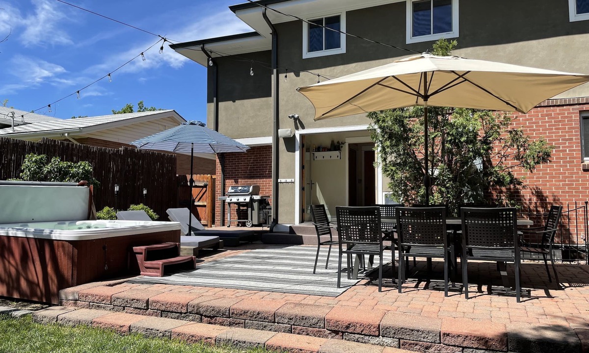 South Boulder House | Spacious and Comfy w Hot Tub & Home Theater