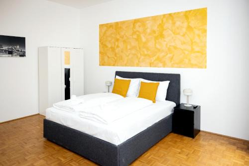 Mariahilf Apartment | Spacious Central Apartment