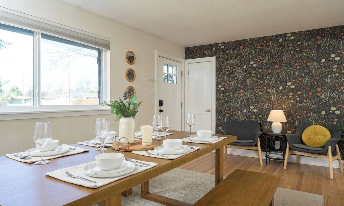 Westminster House | Spacious Family Friendly home near Den/Boulder with a Firepit & Large Yard!