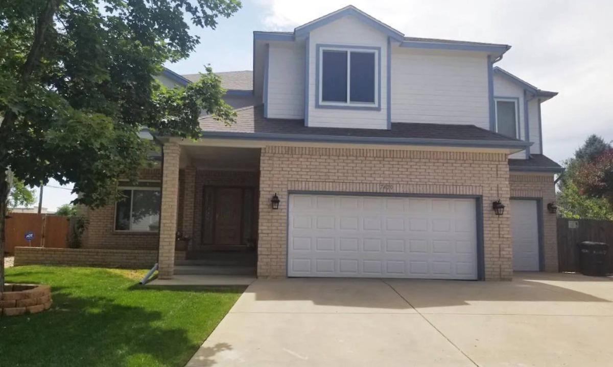 Westcliff and Cambridge House | Spacious home located near Mtns & Downtown Denver!