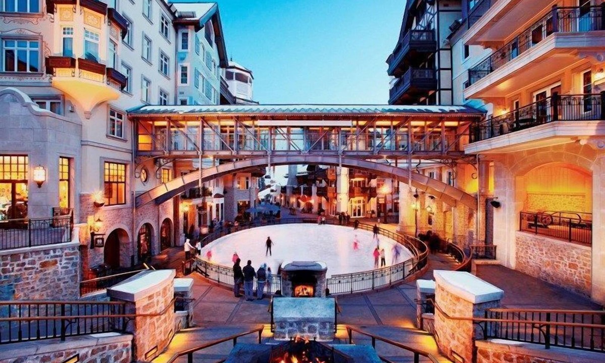 Vail Cabin | Spacious Luxury Suite | Rooftop Hot Tubs & Pool