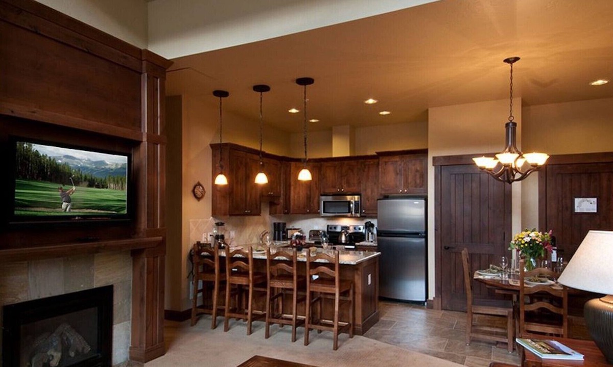 Breckenridge Cabin | Spacious Luxury Two-Bedroom at Grand Lodge at Peak 7!