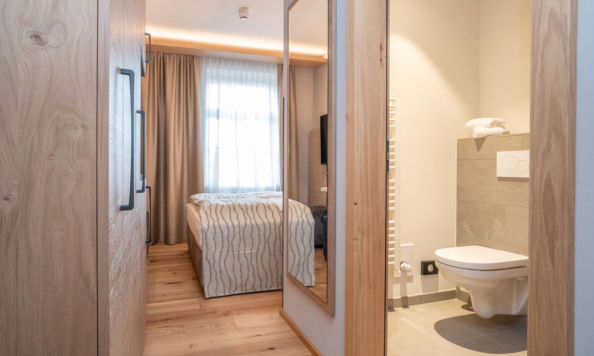 Bad Wiessee House | Standard double room - Gasthof zur Post