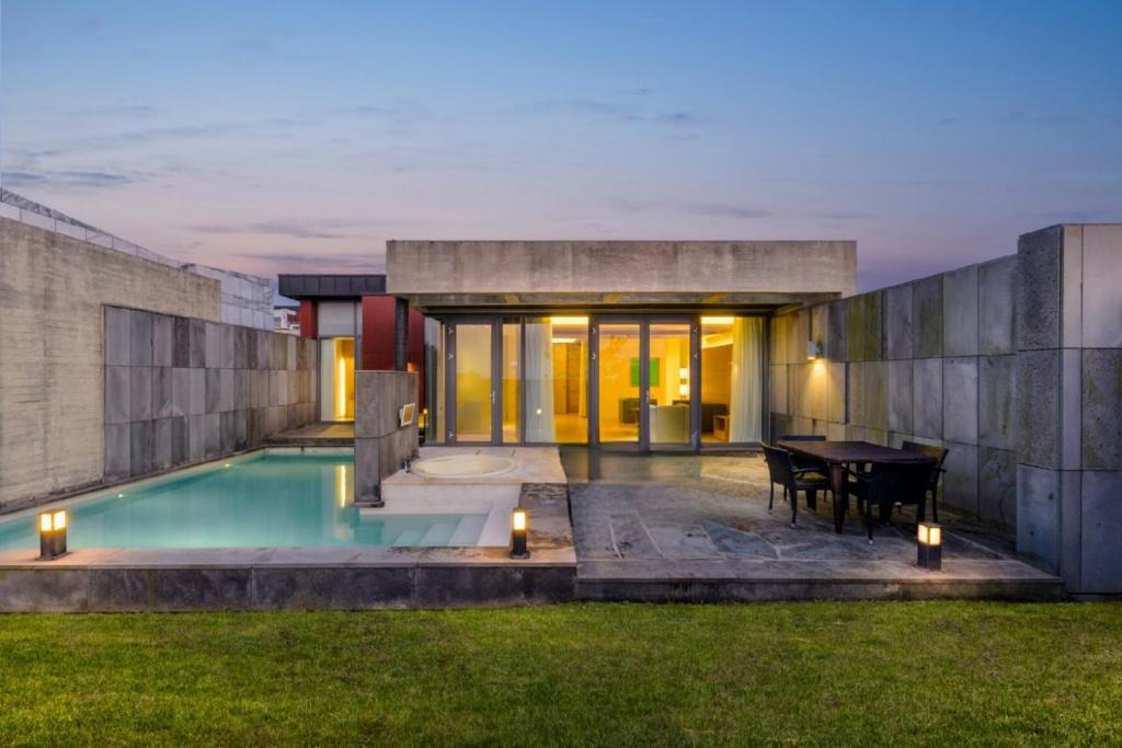 Aewol Hotel | STANFORD Hotel & Resort Jeju