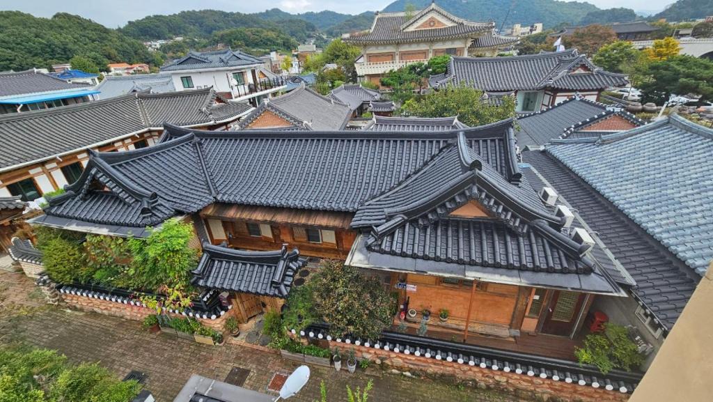 Jeonju House | Starlight Rest Area