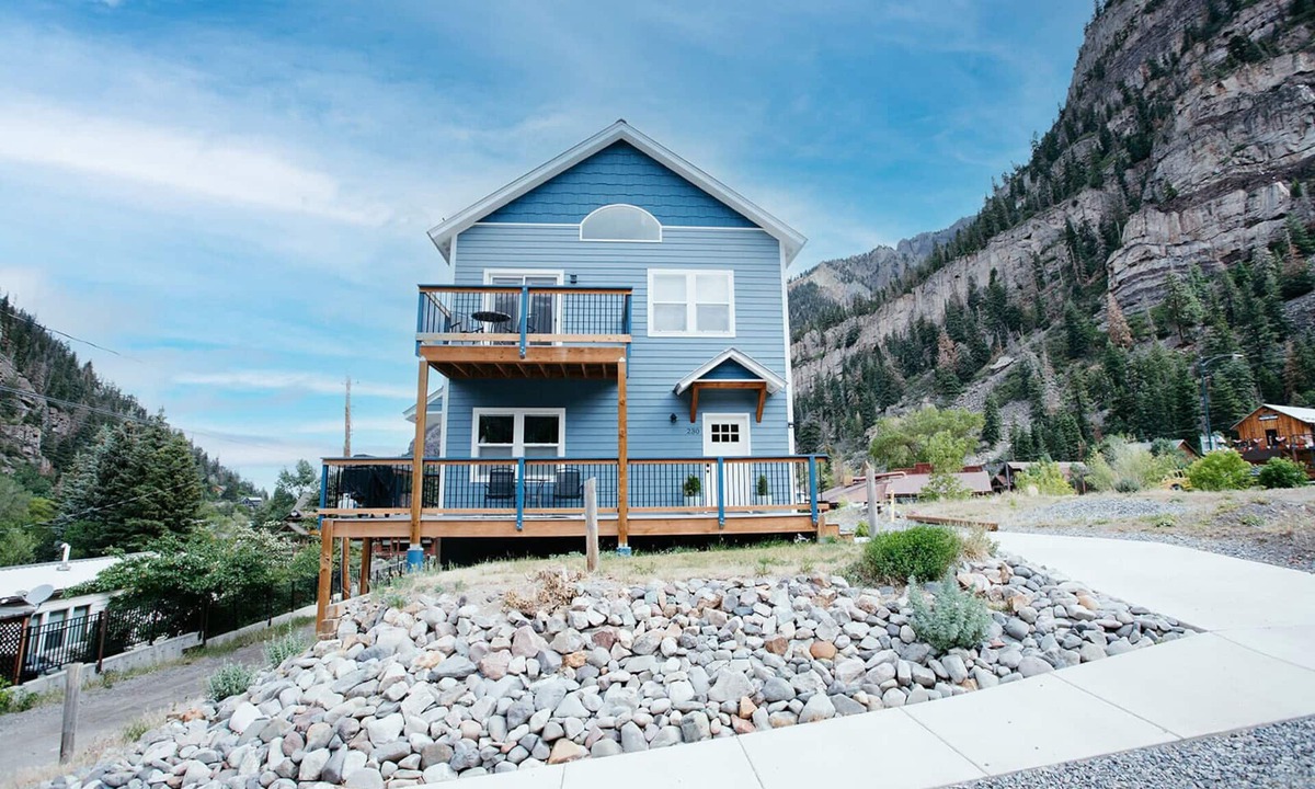 Ouray House | Stroll to Hot Springs & Trails | Near Downtown | Stunning Virws
