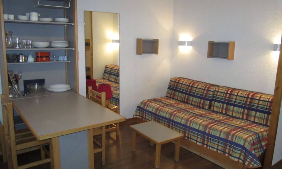 Brides-les-Bains Apartment | Studio 4 Pers City Center with Wifi and Parking