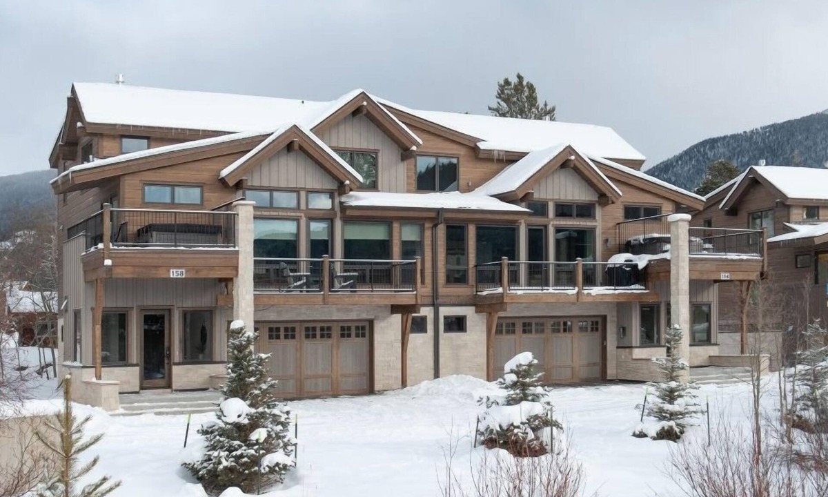 Keystone House | Stunning, Modern, Brand New Luxury in the Sanctuary at Keystone with Private Hot Tub