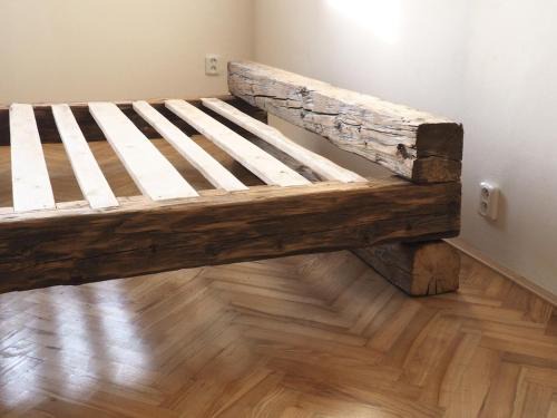 Nusle Apartment | Stylish studio near Jezerka park