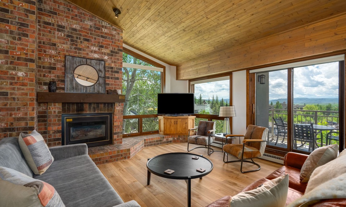 Steamboat Springs Condo | Sun & Snow, Decks, Hot Tub & Fire Pit, Walk to Ski Village Area!