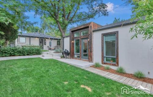 Sunnyside House | Sunnyside guesthouse near Rocky Mountain Lake