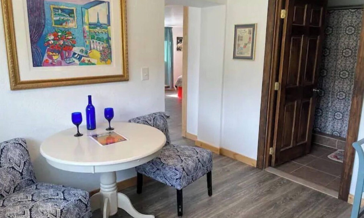 Mancos House | Sunset Casita 2 bedroom pet friendly Guest Ranch