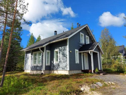 Syote Ski Chalet | Sunski