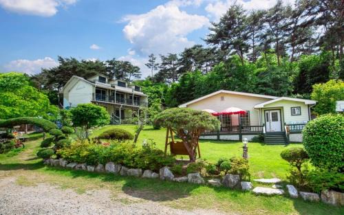 Taean House | Taean Secret Garden