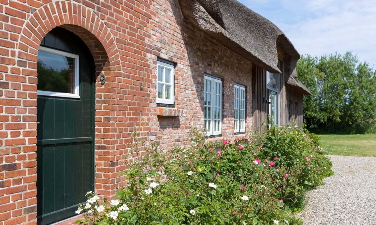 Tumlauer Koog Apartment | The Old Barn - Suite Lena (ID 348)