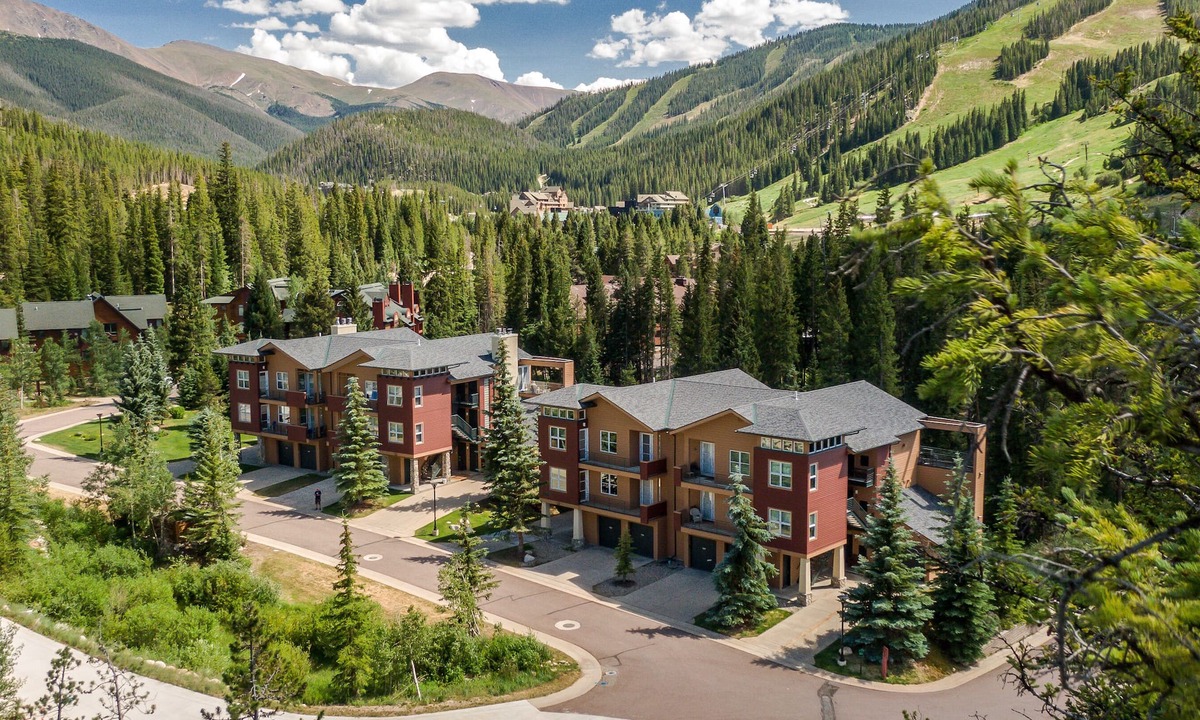 Old Town Condo | The Riverside Sanctuary: Cozy Old Town Escape