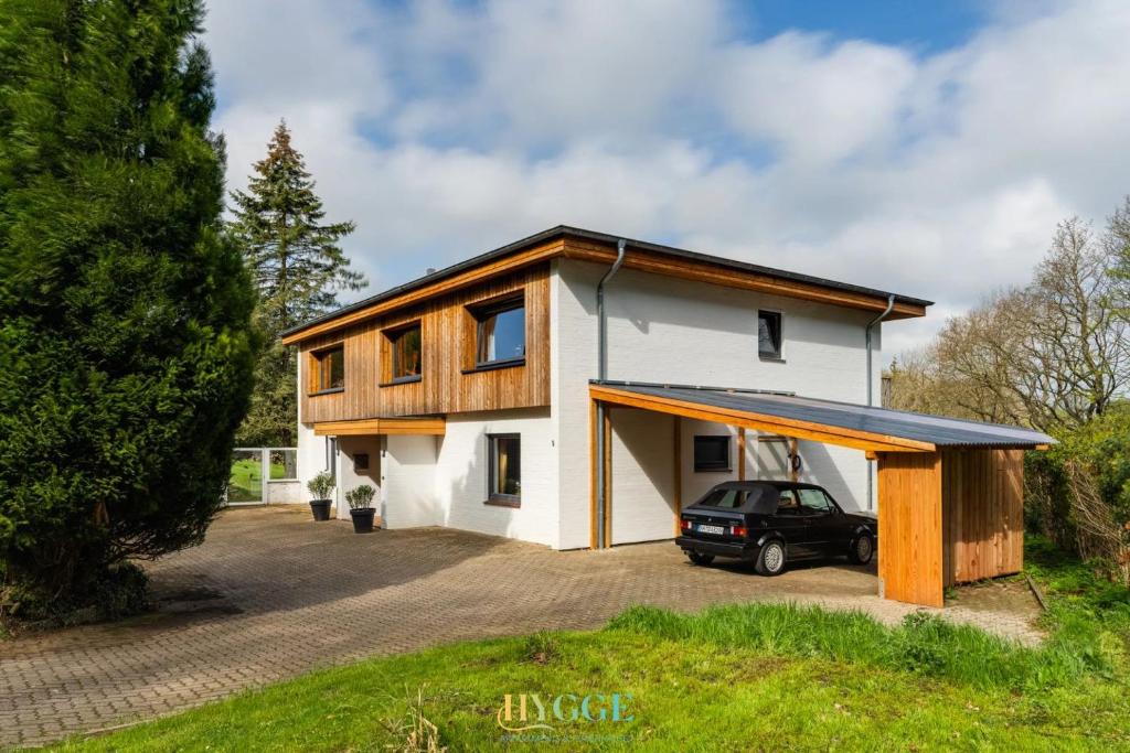 Kappeln Villa | The70s Mid Century Haus | 5 SZ | Sauna | Garten