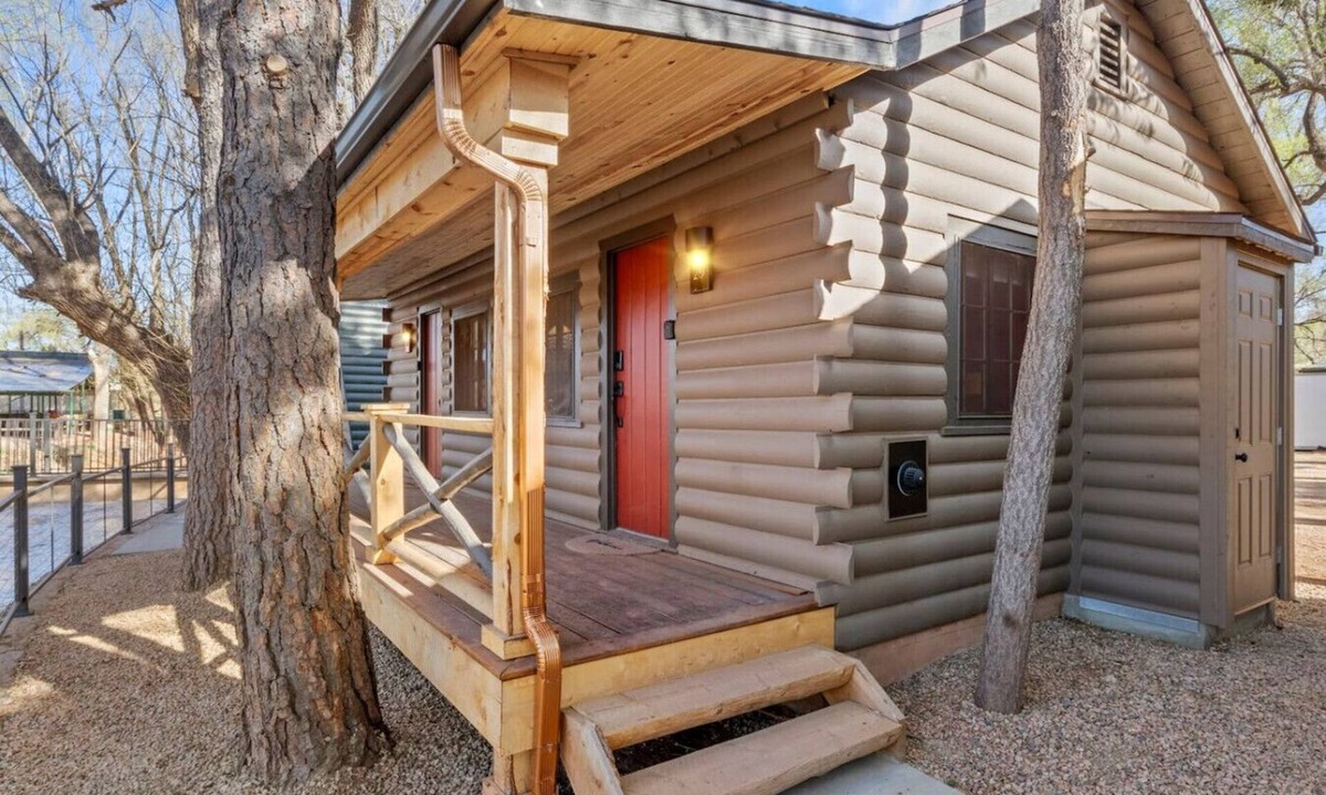 Colorado Springs Cabin | Timber Lodge Cabin #20