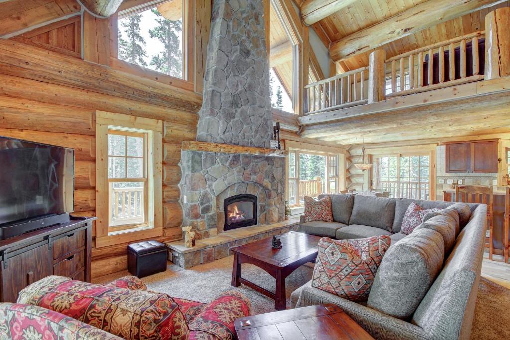 Quandary Village House | Timber Ridge Lodge Home