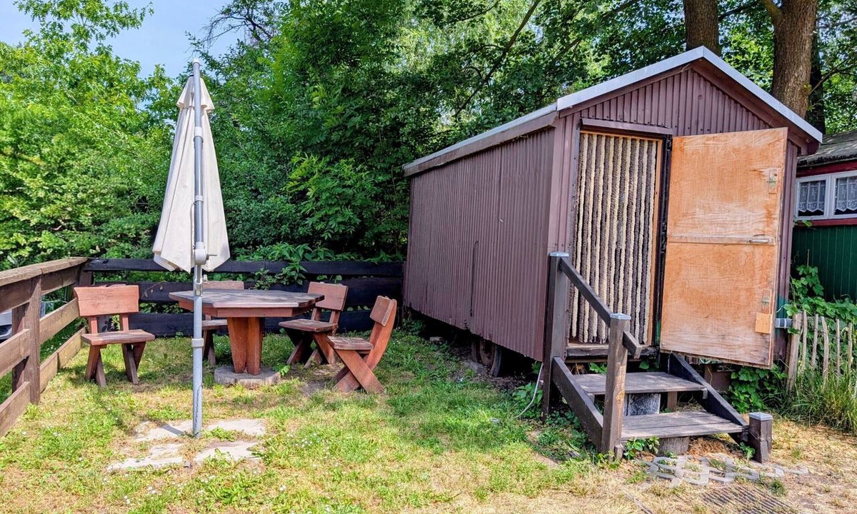 Leipe House | Tiny home-Basic-Shared Bathroom-Courtyard view