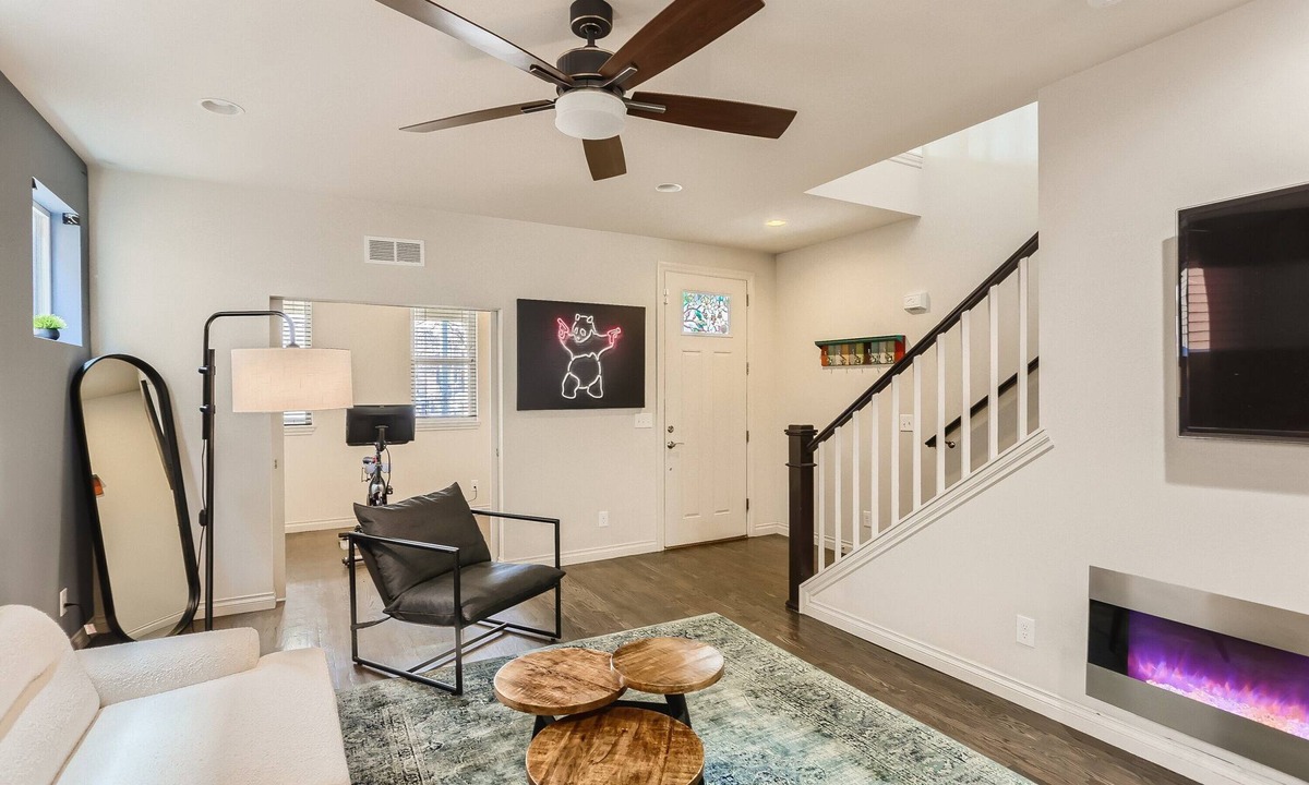 San Rafael House | Trendy Denver - Fireplace/Game Room