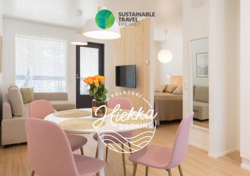 Kalajoki Apartment | Tuomenkartano Apartments by Hiekka Booking