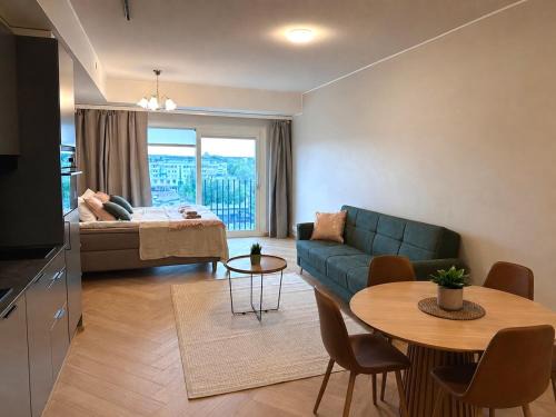 Seinajoki Apartment | Tyylikäs uusi keskustastudio & kuntosali