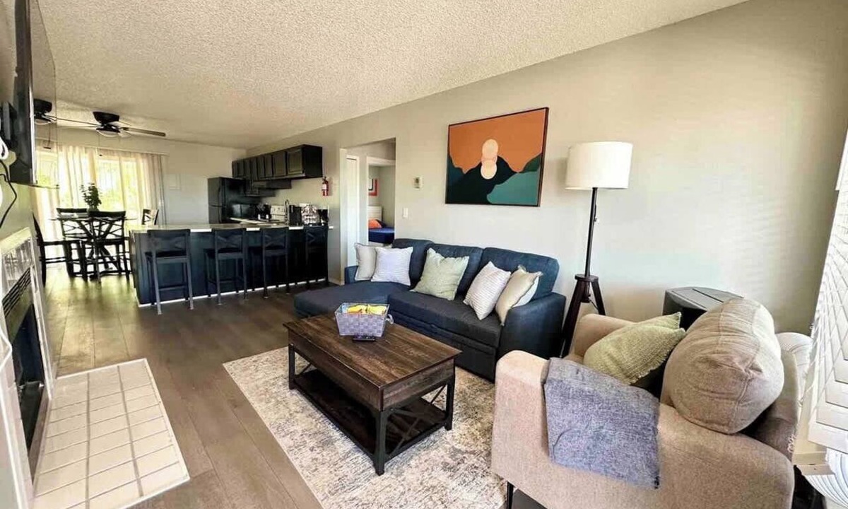 Cimarron Hills Apartment | UnitB/FamilyFriendly/CoffeeBar/NearBase/MilitaryFamilies