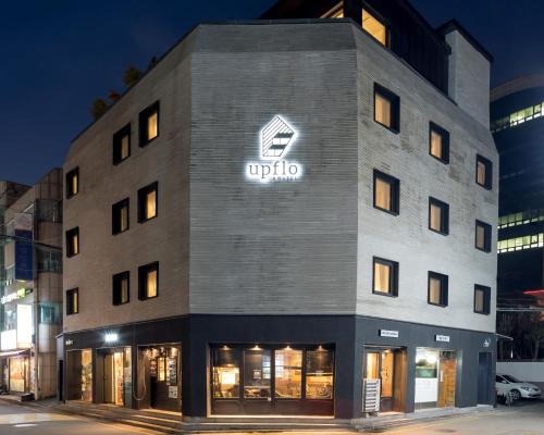 Seocho-dong Hostel | Upflo Hostel