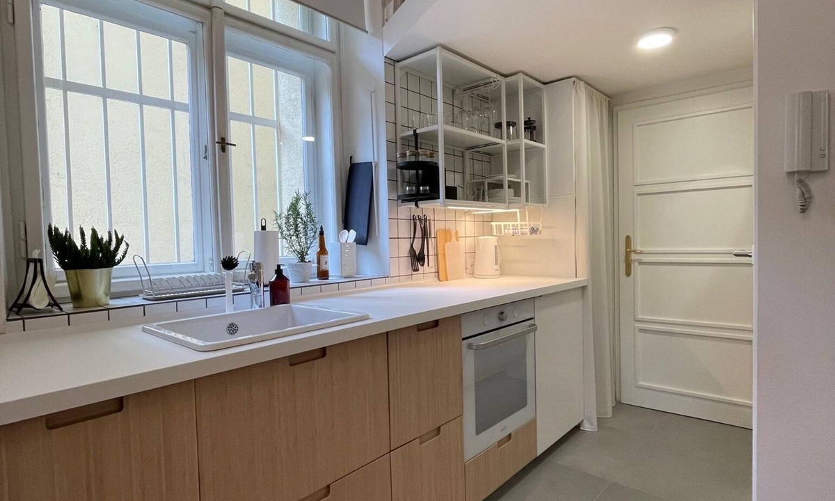 Bubenec Apartment | Urban Retreat I Cozy Loft Studio in Letná - 10 minutes to Old Town