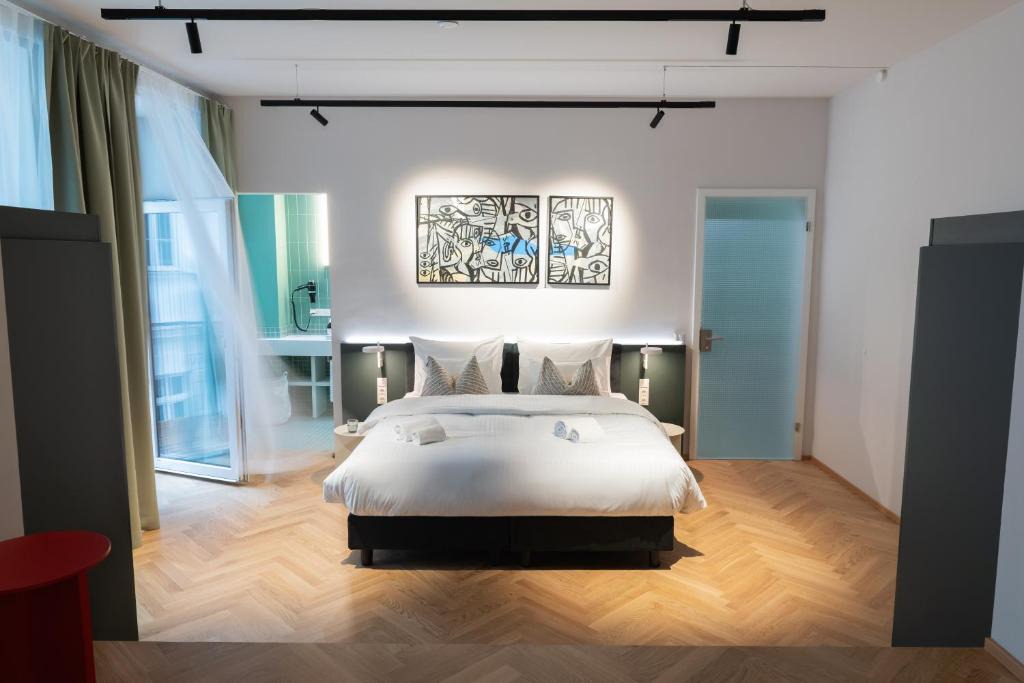 Margareten Apartment | URBANAUTS STUDIOS Sylvette