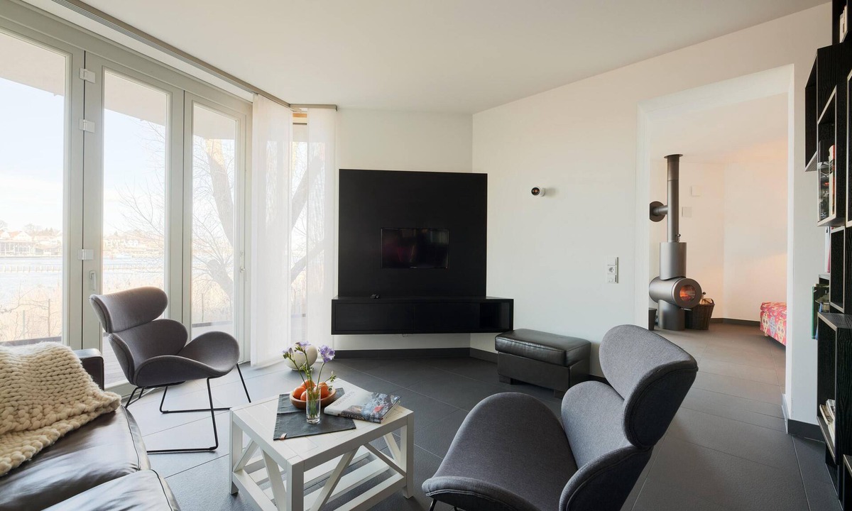 Ellenberg Apartment | Vacation apartment "Schleiresidenz" in the Schleibrücke in Kappeln.