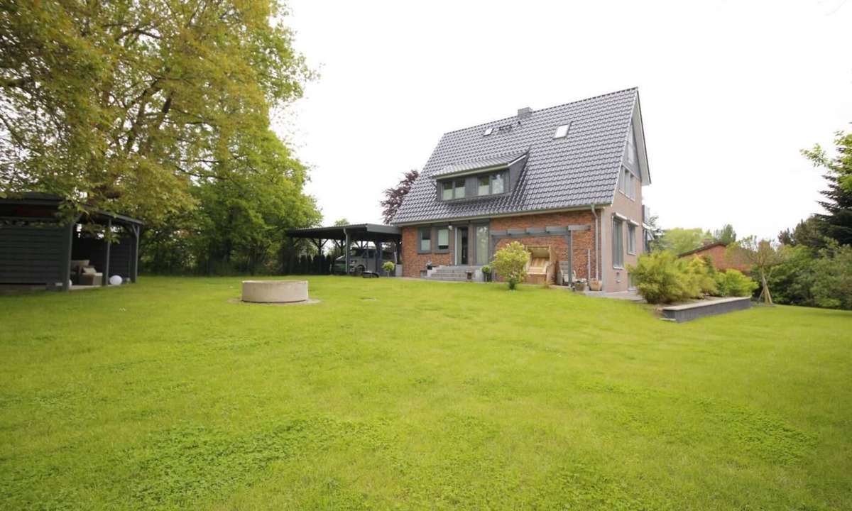 Scharbeutz House | Vacation home Meerplatz - exclusive & plenty of space to relax.