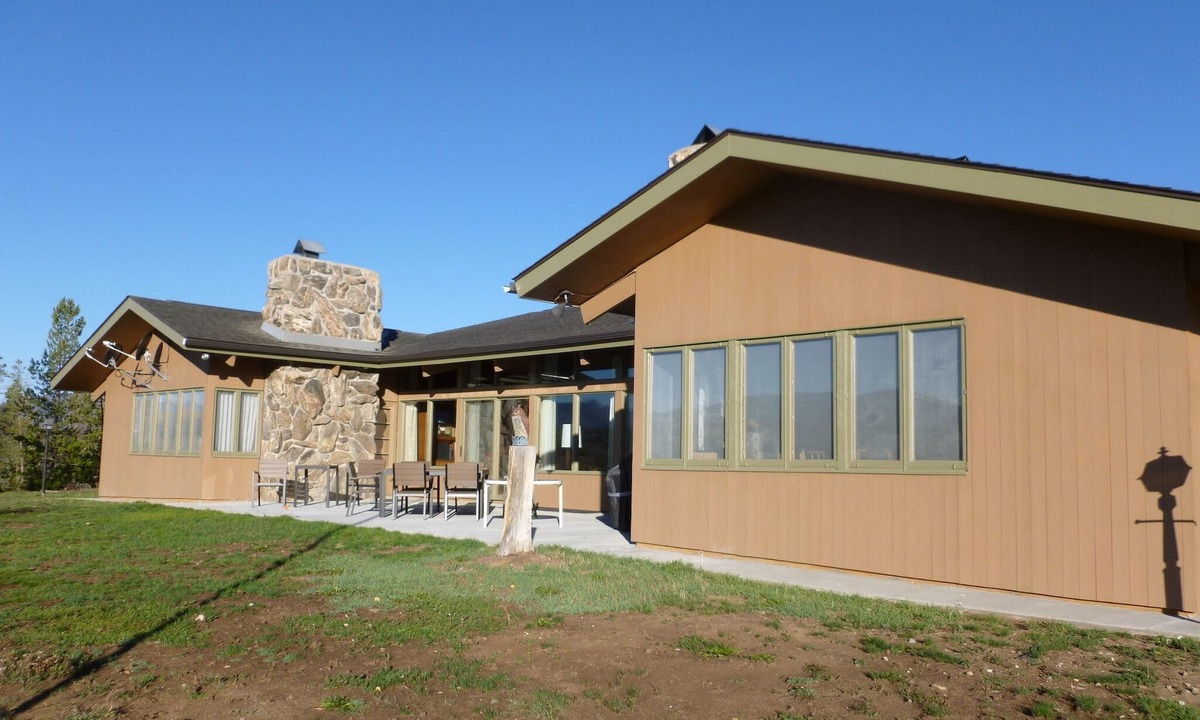 Tabernash House | Very Large Ranch on 90 Secluded Acres Sleeps 8+, BEST Views, Near Winter Park