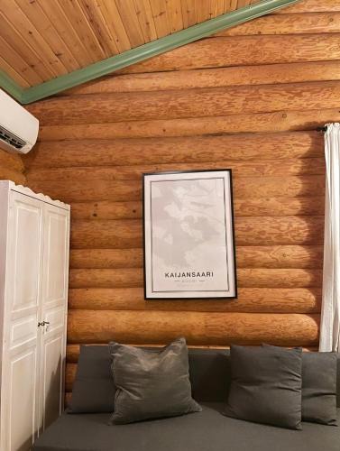 Lapinlahti Ski Chalet | Villa Mökinharju