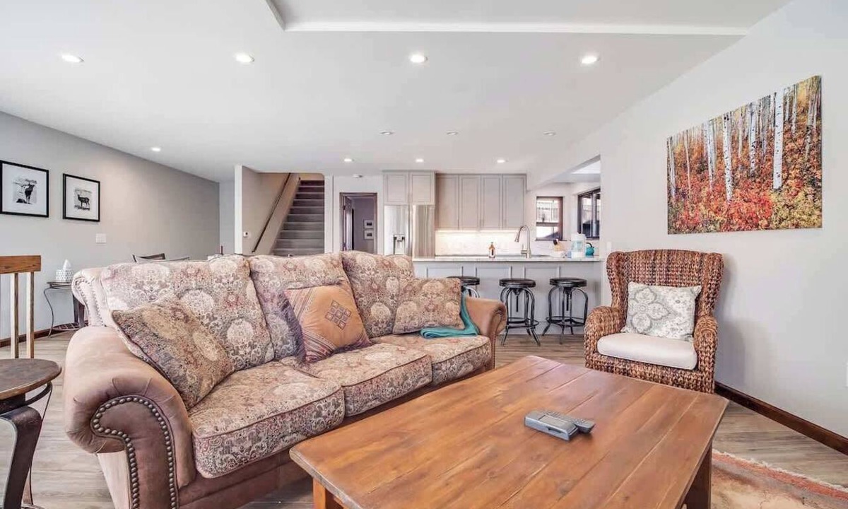 Frisco House | Waterfront Townhouse w/Mountain View & Hot Tub
