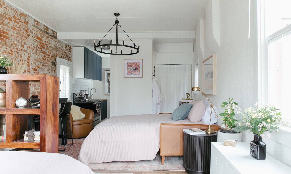 Villa Park House | Welcoming private house with yard and storage in vibrant Denver