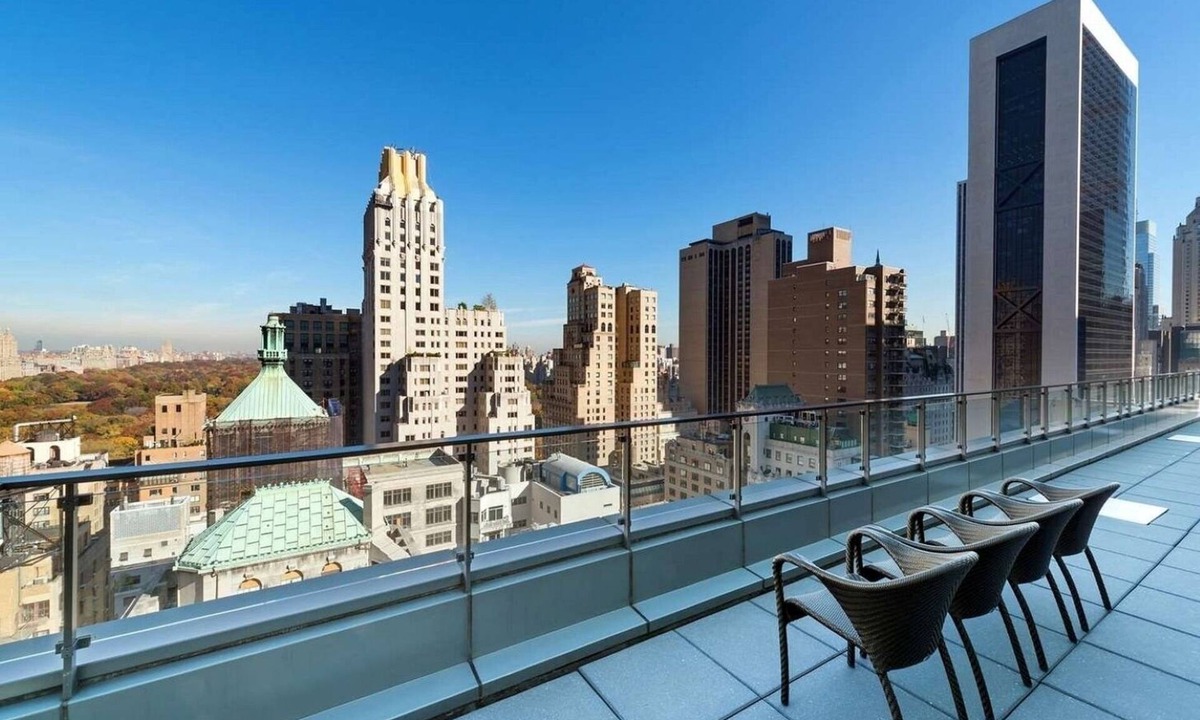 Central Park South Resort | West 57th Street, a Hilton Club - 1 - Bedroom - 1 BD