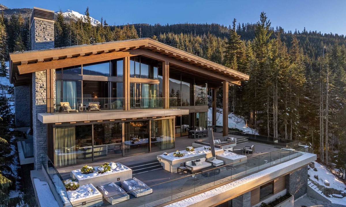 Whistler Creekside House | Whistler’s finest luxury chalet with pool & spa