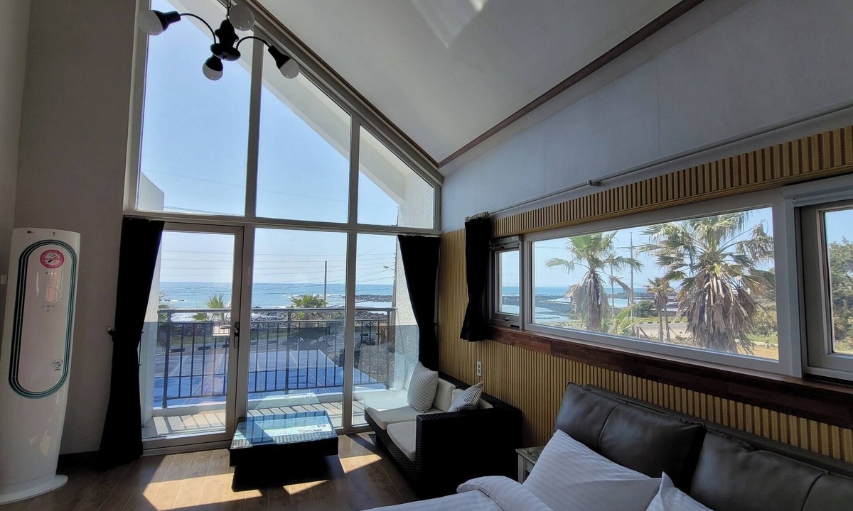 Pyoseon House | Wind House