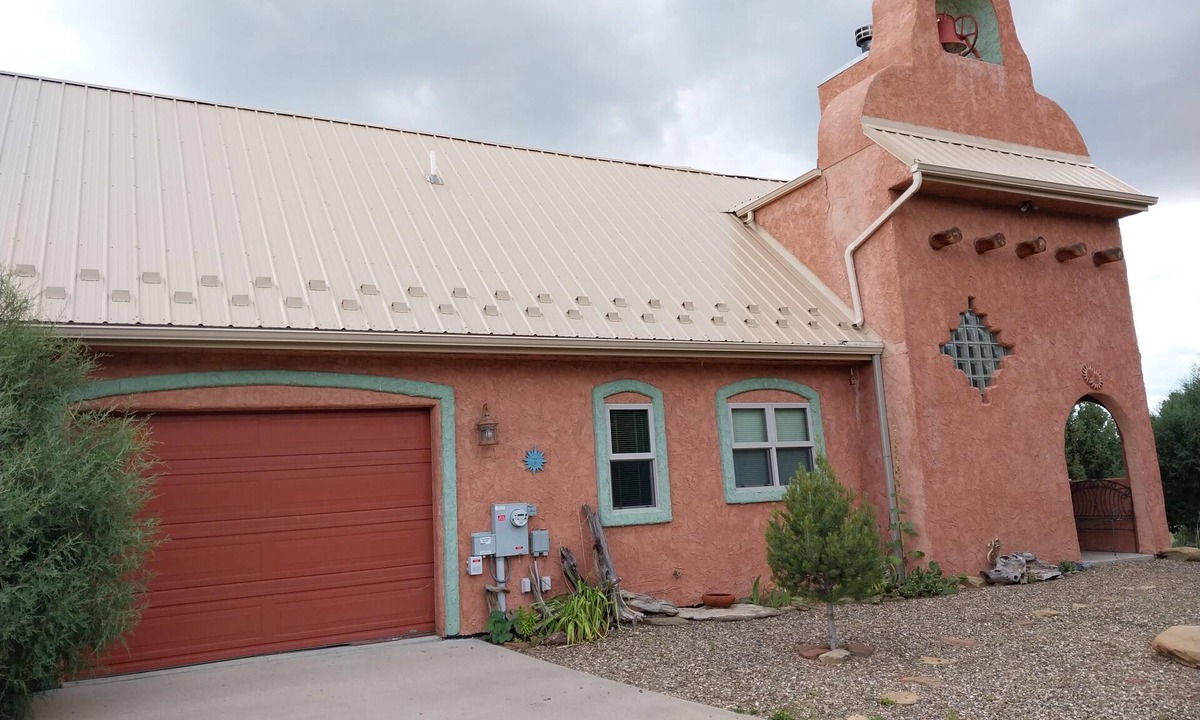 Boncarbo House | Wonderful 3-bedroom house in Boncarbo, Co Perfect vacation getaway.