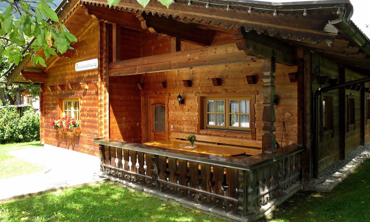 Ramsau im Zillertal House | Wonderful private villa for 12 people with WIFI, TV, patio and pets allowed