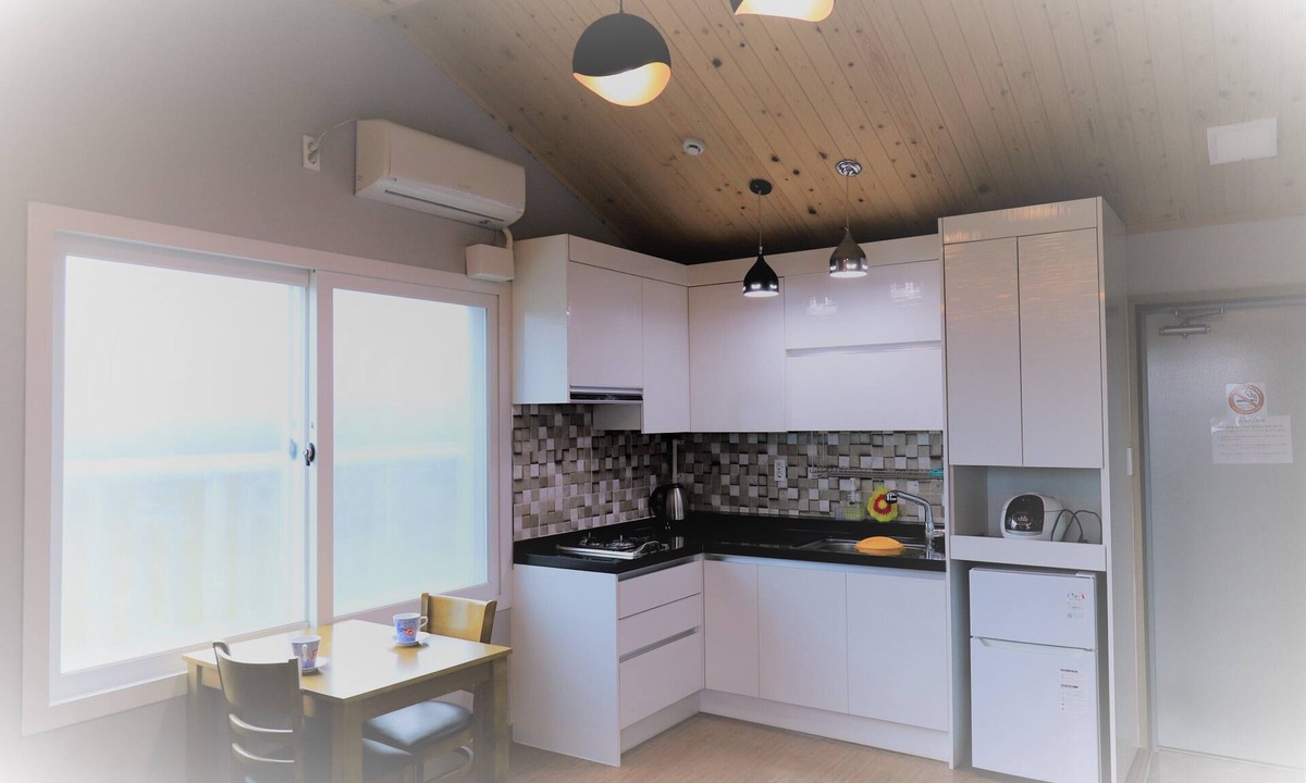 Jocheon House | Woojinsam Pension