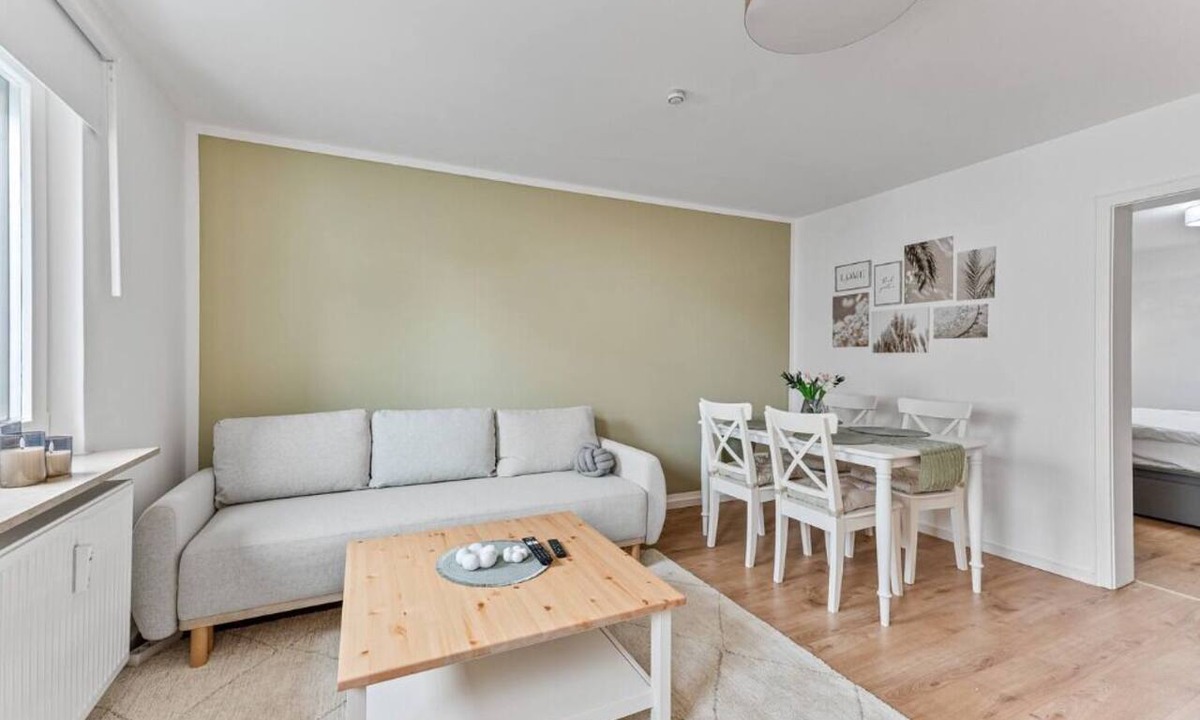 Leinfelden-Echterdingen Apartment | Work & Stay - Apartment with office
